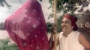 Watch Superhit Comedy Scene - Jai Jai Santoshi Maa Video