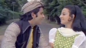 Watch Pyar Ka Pushpak Viman - Romantic Scene - Tanuja, Vijay Arora - Insaaf Video