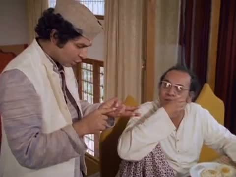 Watch Chunav Ke Vaade! - Asrani, Utpal Dutt - Best Comedy Scene - Kotwal Saab Video