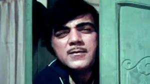 Watch Bollywood Comedy Scene - Mehmood - Aafat (1977) Video
