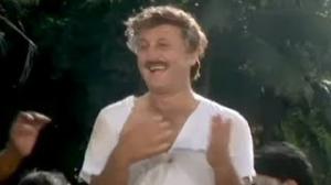Watch Bollywood Best Comedy Scene - Anupam Kher - Baali Umar Ko Salaam Video