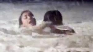 Watch Sohni Mahiwal(1985) Movie Scene - Sohni Mahiwal Reunites - Epic Romantic Scene - Sunny Deol, Poonam Dhillon - Bollywood Movies Video