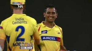 Watch Best Performance by MS Dhoni - CSK vs SH - PEPSI IPL 6 - Match 34 Video