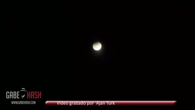 Watch FIRST IMAGES OF THE PARTIAL LUNAR ECLIPSE APRIL 25, 2013 Video