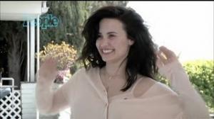 Watch Demi Lovato & Stars Go Makeup-Free Video