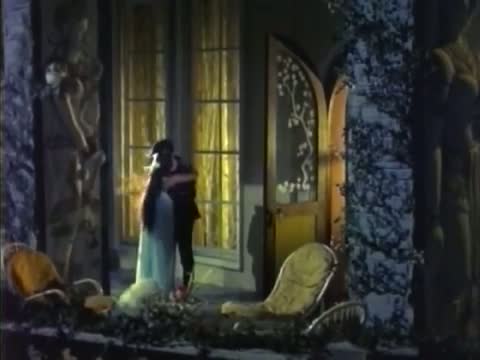 Watch Bollywood Best Romantic Scene - Archana, Satish Kumar - Umang Video