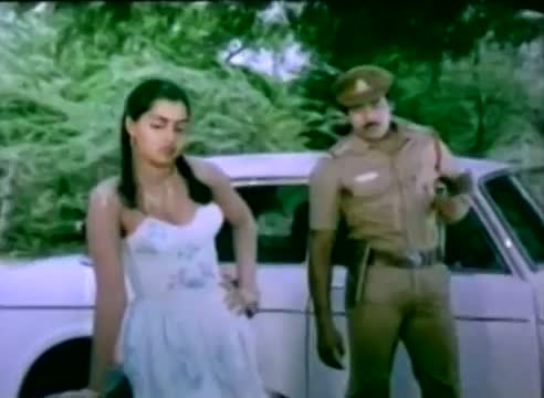 Watch Hot Silk Smitha Flirts With Chiranjeevi - Bollywood Hot Scene - Taqatwala Video
