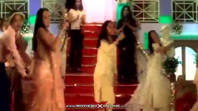 Watch VE MUNDEYA (OFFICIAL VIDEO SONG) - MONA Video