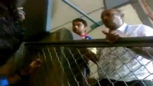 Watch Virat Kohli Abusing the Crowd After being Booed in Match RCB vs CSK IPL match 27 April 2013 Video