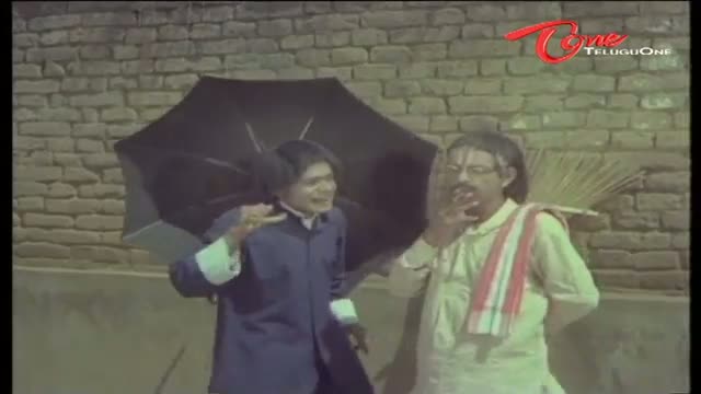 Watch Telugu Comedy Scene From Gadusu Pillodu Movie - Raja Babu Getup As Street Sweeper - Telugu Cinema Movies Video