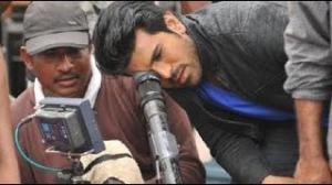 Watch Yevadu Movie Making Stills - Ram Charan, Allu Arjun, Kajal Aggarwal, Shruti Haasan, DSP - Telugu Cinema Movies Video