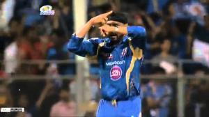 Watch Harbhajan singh Gangnam Dance - MI vs RCB - Match 37 Pepsi IPL 2013 Video