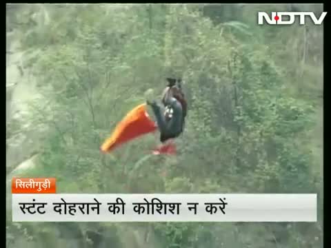 Watch Sailendra Nath Roy dies in India Ponytail Stunt Video