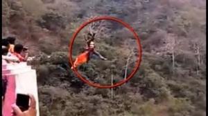 Watch Sailendra Nath Roy dies during ponytail stunt crossing Indian river Video