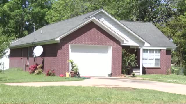Watch Tests Link Deadly Ricin to Obama Letter Suspect Video