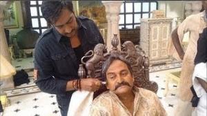 Watch Kya Dialogue Maara! - Funny Scene - Himmatwala (2013) Video