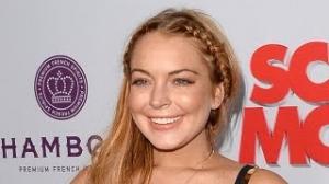 Watch LINDSAY LOHAN Checks Into Betty Ford; Rehires Shawn Holley Video