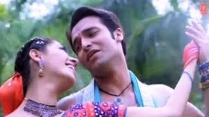 Watch Laika Pe Laiki Deewana [Bhojpuri Romantic Video Song] - From Movie "Chacha Bhatija" Video