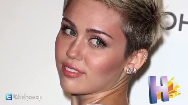 Watch Miley Cyrus Scared Of Wigs & Other Celeb's Bizarre Phobias Video