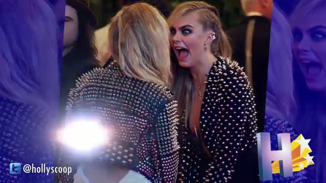 Watch See Sienna Miller & Cara Delevingne Kissing Video