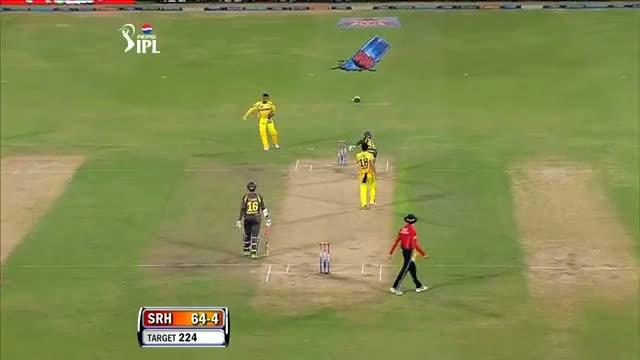 Watch Best Bowling by Mohit Sharma - SH vs CSK - Pepsi IPL 6 - Match 54 Video