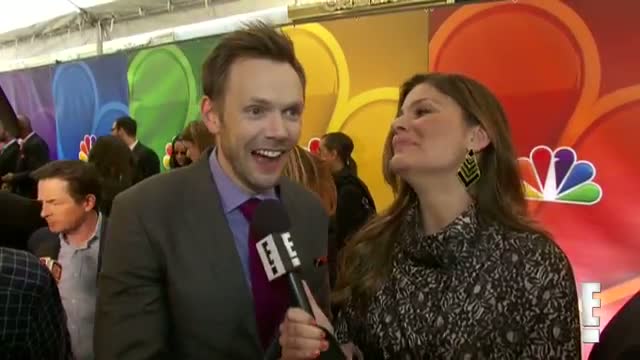 Watch Joel McHale Talks Seth Meyers' Boner Video