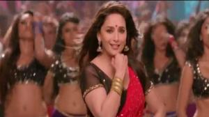 Watch Ghagra - Yeh Jawaani Hai Deewani (Latest Full Item Song) - Madhuri Dixit & Ranbir Kapoor Video