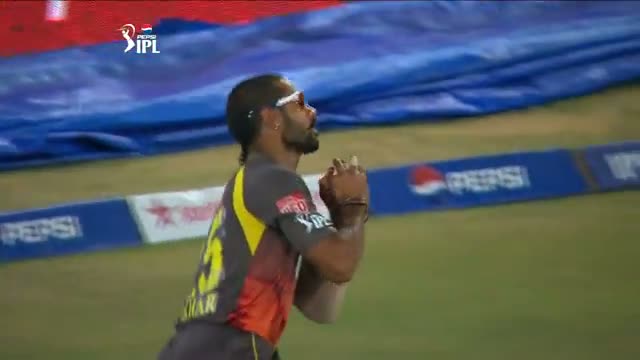 Watch Catches - SH vs KKR - PEPSI IPL 6 - Match 72 Video