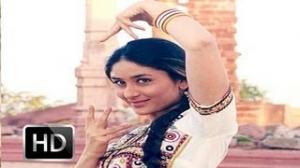Watch Kareena Kapoor Khan - Her Journey from Being Bebo To Begum (Exclusive) Video