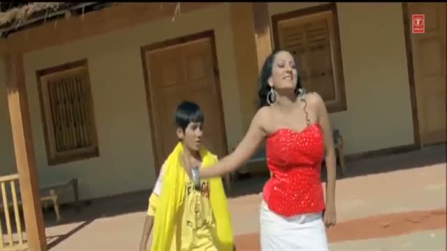 Watch Ladaki Pataale Beta (Bhojpuri Video Song) - From Movie Laadli - Sunil Chhaila Bihari Video