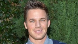 Watch MATT LANTER Talks 90210 Finale & More Video