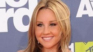 Watch What Really Goes on Inside AMANDA BYNES' Apartment! Video