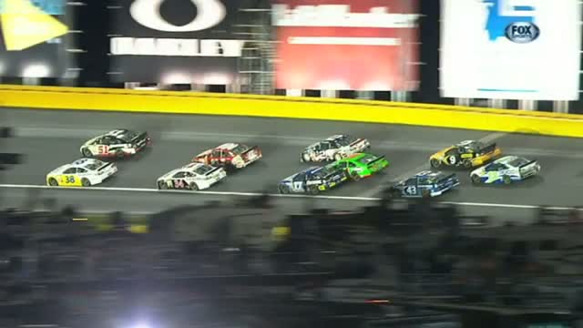 Watch Danica Patrick Crashes into Boyfriend Stenhouse at Coca-Cola 600 Video