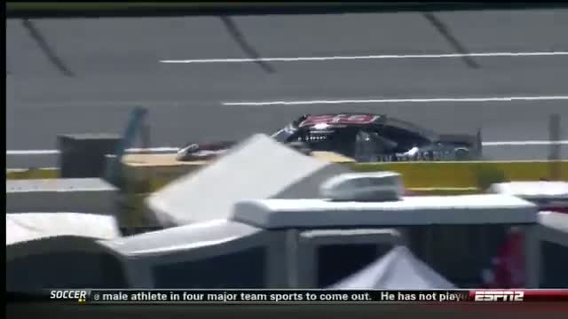 Watch Richardson Jr. Wrecks During Qualifying Video