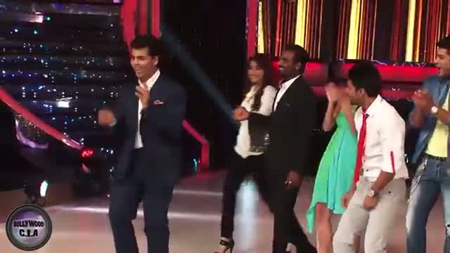 Watch Karan Johar's FUNNY DANCE on Jhalak Dikhla Jaa 6 Video