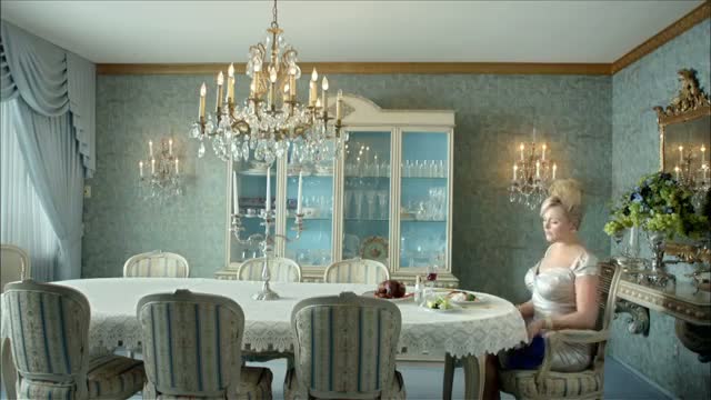 Watch Mama's Broken Heart - Miranda Lambert Video
