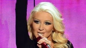 Watch CHRISTINA AGUILERA'S Amazing Body Makeover - How She Did it! Video