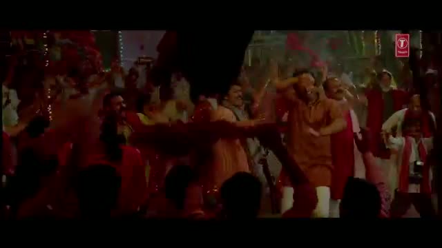 Watch Munni Badnaam Hui HQ Song Video
