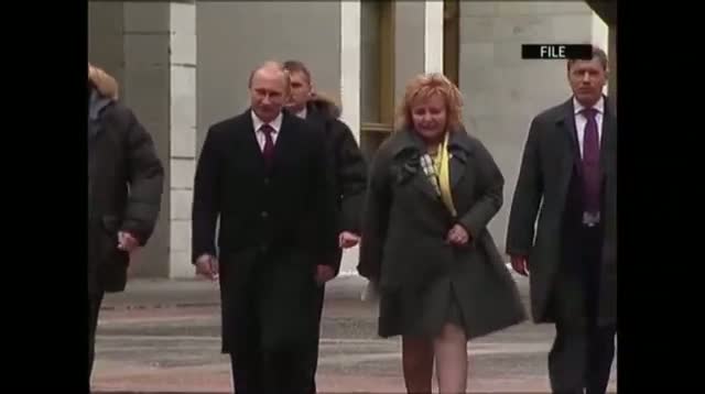 Watch Russian President Putin Announces Divorce Video