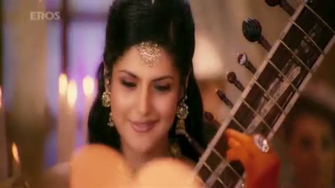 Watch Salaam Aaya Song From Veer Video