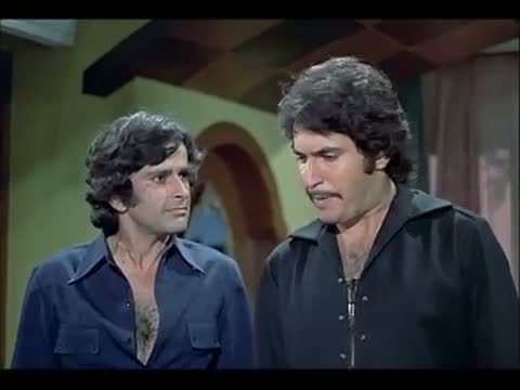 Watch Shashi Kapoor & Kiran Kumar Best Drama Scene - Slapping Brother - Mr. Romeo Video