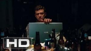 Watch Runner Runner - Official Trailer Video