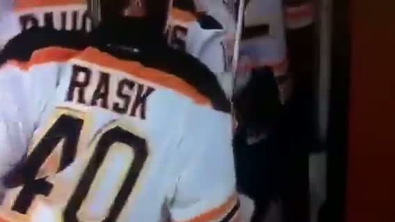 Watch Chicago Blackhawks ( Winner ) Game 1 Playoff Hockey Vs Boston Bruins Video
