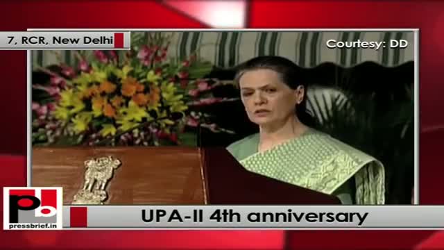 Watch PM, Sonia Gandhi release report card at UPA-II 4th anniversary function Video