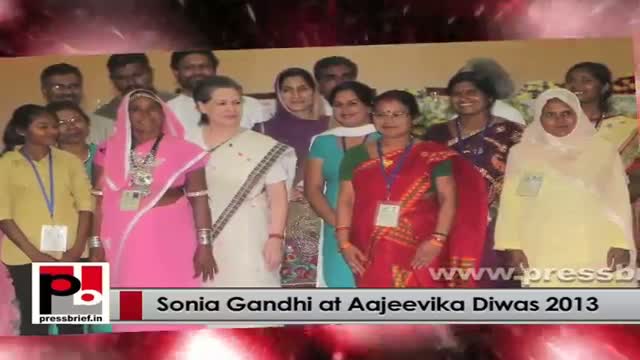 Watch Sonia Gandhi at Aajeevika Diwas 2013 Video