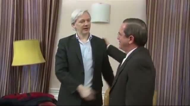 Watch Ecuadorean Foreign Minister Visits Assange Video