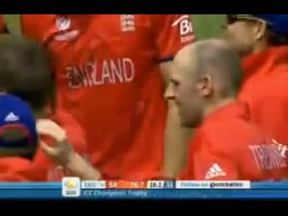 Watch Jonathan Trott Brilliant Run out England vs South Africa - 1st Semi Final Champions Trophy 2013 - 19-6-2013 Video