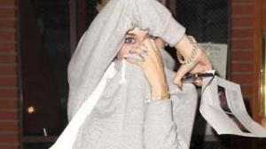 Watch Miley Cyrus Abuses Paparazzi - Calls Them Bitch Video