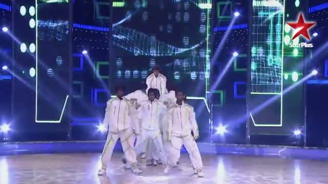 Watch India's Dancing SuperStar - Ep 17 - Loyola Dream Team's amazing dance performance Video