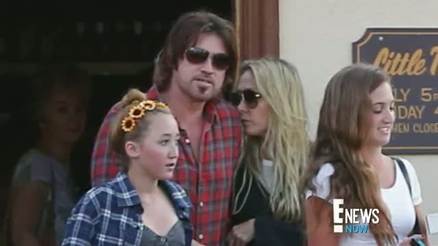 Watch Miley Cyrus' Parents Reunite Video